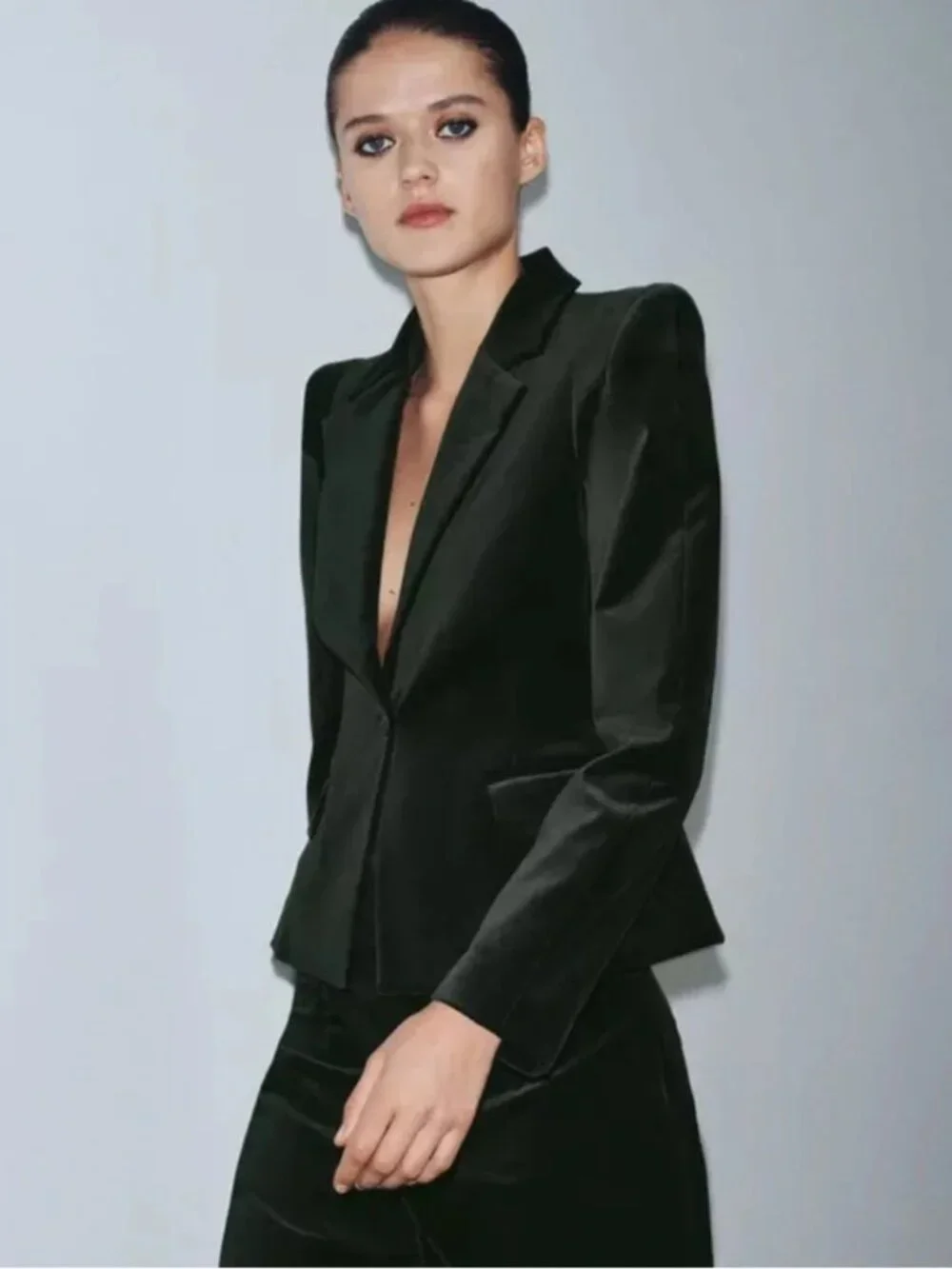 Zara luxurious zw
